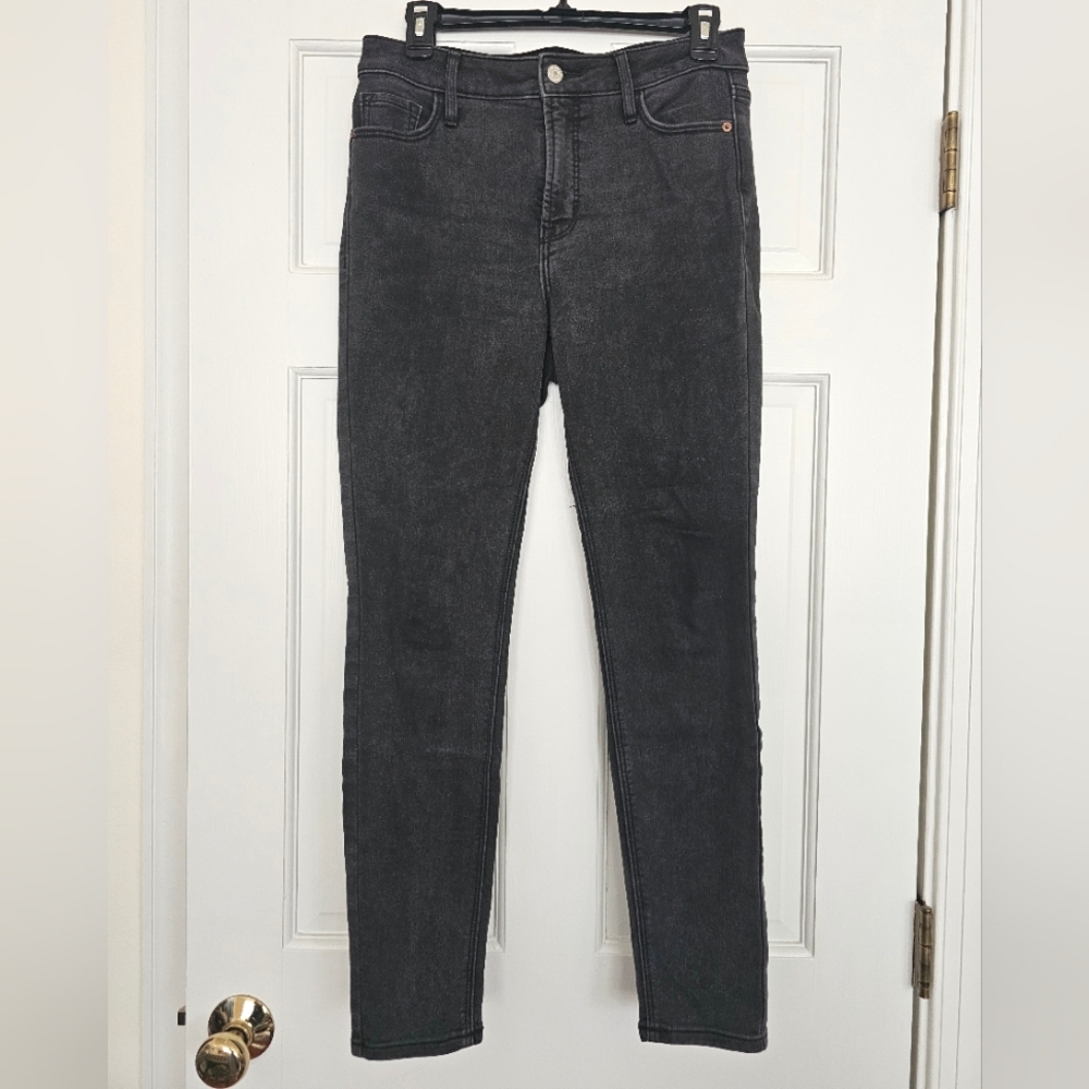 Old Navy High-Rise Rockstar Super Skinny Jeans (Size 6)